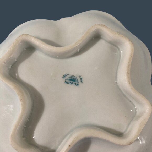 Hand Painted Nippon Porcelain Floral Nappy Lemon Dish With Gold Trim And Handle - Picture 4 of 5